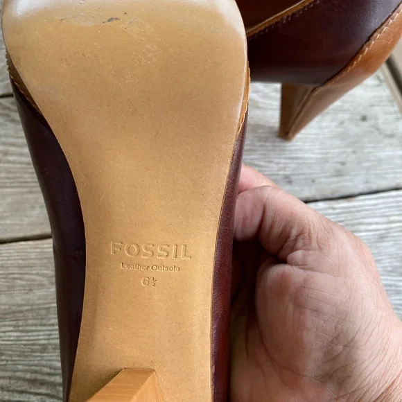 New Fossil Leather Pump - Picture 6 of 6